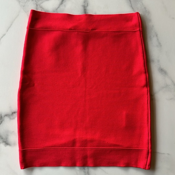 BCBGMaxAzria Silvie Pencil Skirt - Picture 2 of 3